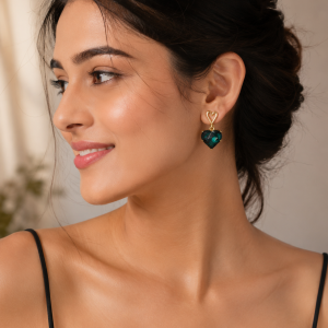 Emaral Heart Shaped Earring